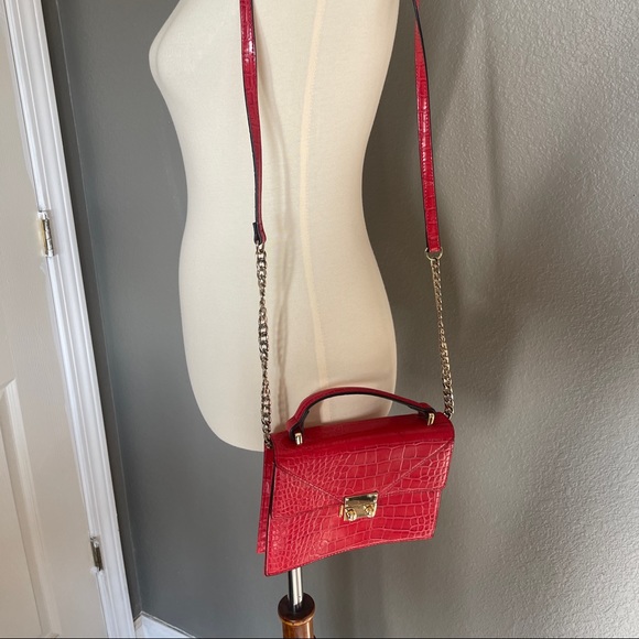 Red express bag - brand new no tags - Picture 2 of 5